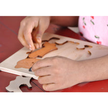 EKOPLAY’s Wooden Puzzles for Kids, 8 Piece Jigsaw Puzzle for Pre-School Kids, Learning Educational Toys Gifts for Boys Girls. Animal Puzzles Sets, Hugs Cat Age 3+ Years.