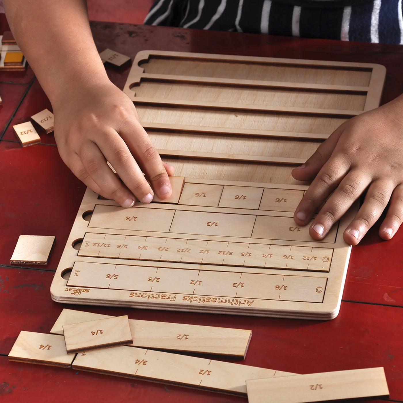 Discover the world, piece by piece